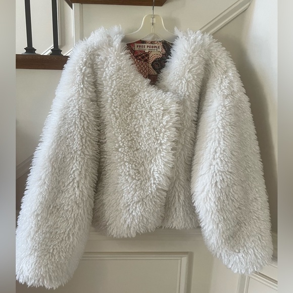 Free People Jackets & Blazers - FREE PEOPLE LENA TEDDY JACKET